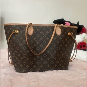 Louis Vuitton Neverful MM Beige